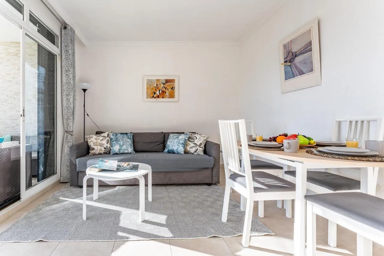 Tranquil 2Br Coastal Bliss Apartment Benalmadena Spain