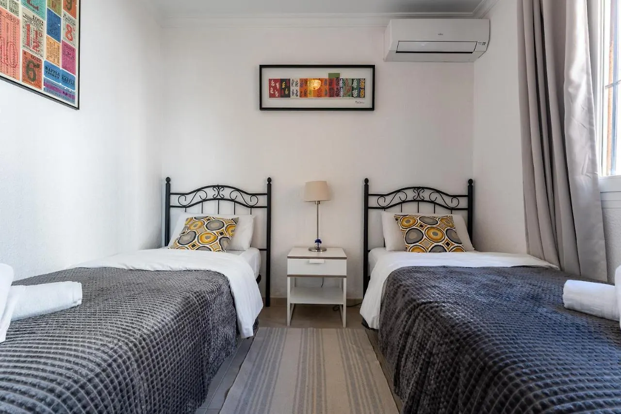 Tranquil 2Br Coastal Bliss Apartment Benalmadena Spain