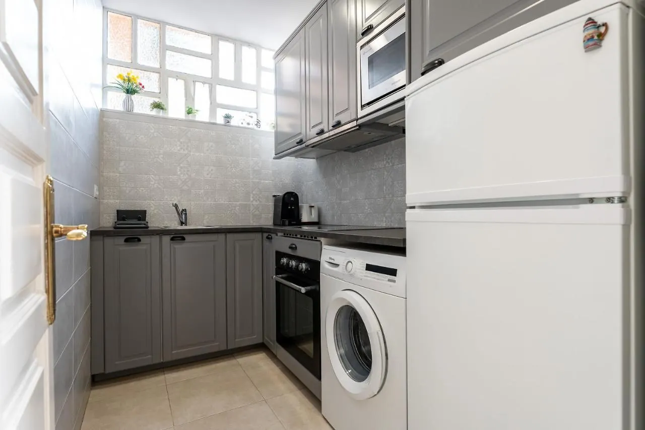 Tranquil 2Br Coastal Bliss Apartment Benalmadena 0*,  Spain